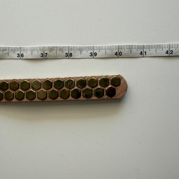 LeatherRock Brass Hexagon Oval Buckle Inset Leather Belt 40" Length - Picture 5 of 10